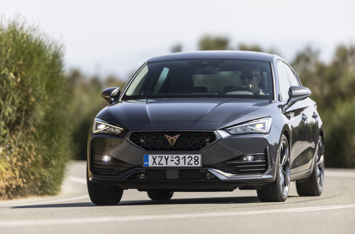 Test drive CUPRA Leon 1.5 eTSI DSG, Photo Credit DRIVE Media Group/ Thanassis Koutsogiannis Test drive CUPRA Leon 1.5 eTSI DSG, Photo Credit DRIVE Media Group/ Thanassis Koutsogiannis