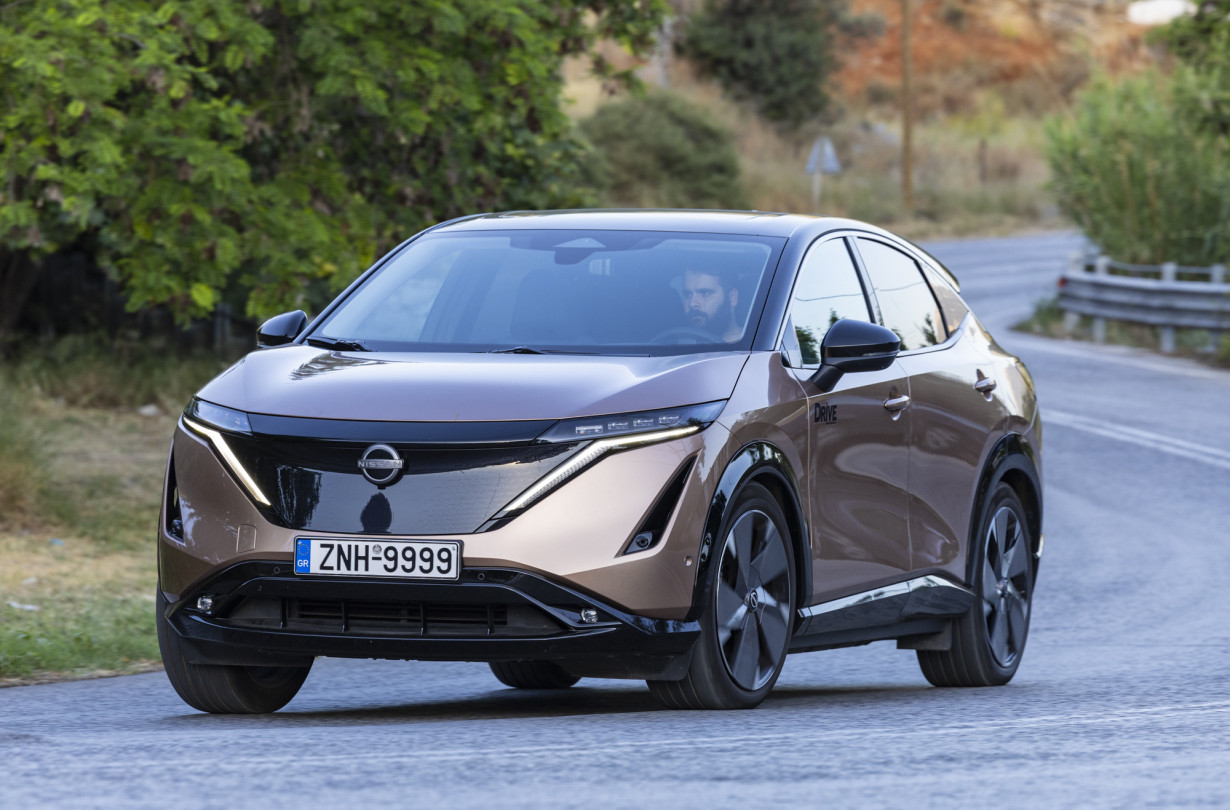Το Nissan Ariya δεν αποδείχτηκε μόνο τέρας αποδοτικότητας. Αλλά επίσης ένα C-SUV με εντυπωσιακή ατμόσφαιρα στην καμπίνα και άνετο σαλόνι για πέντε άτομα. Τest drive: Nissan Ariya 87 kWh 2WD, Photo DRIVE Media Group/Thanassis Koutsogiannis