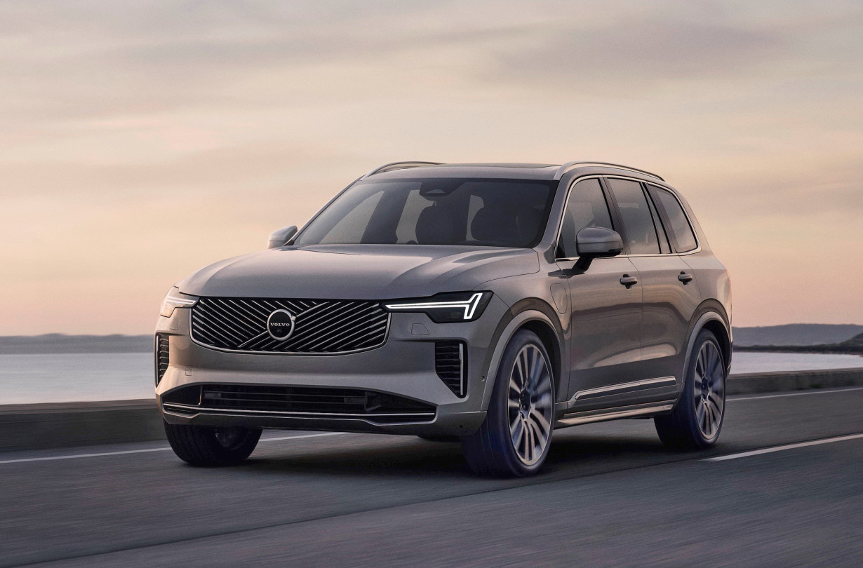 H παραγωγή του Volvo XC90 θα ξεκινήσει άμεσα, με τα πρώτα μοντέλα να φτάνουν στους ιδιοκτήτες τους προς τα τέλη του έτους. Volvo XC90
