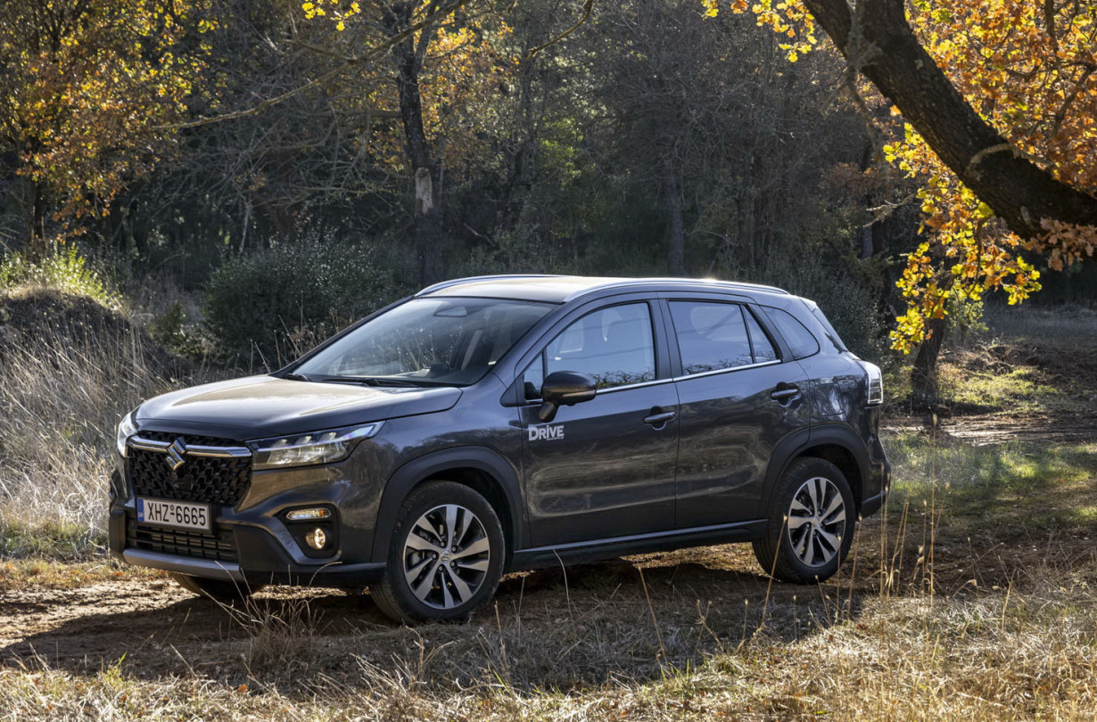 Στο πλαίσιο του νέου ευρωπαϊκού GSR II, Lane Keep Assist, Intelligent Speed Assistant και Drive Monitoring System αναβαθμίζουν την ασφάλεια του σύγχρονου, ασφαλούς Β-SUV και με καλό value for money, S-Cross 1.4 Hybrid AllGrip.. Test drive: Suzuki S-Cross 1.4 Hybrid AllGrip, Photo © DRIVE Media Group/Thanassis Koutsogiannis