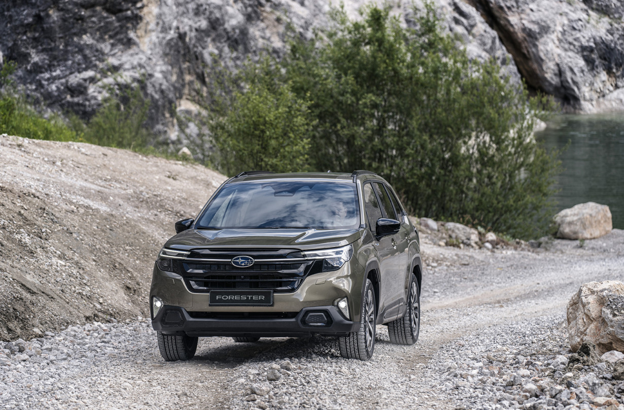 Βελτιωμένο σε όλους τους τομείς, το νέο Subaru Forester σε κερδίζει με την αυτοκινητική ουσία και τον καλώς εννοούμενο old school χαρακτήρα του Test Drive: Subaru Forester 2.0i e-BOXER, Photos © Subaru
