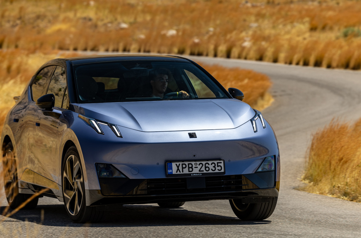 To Lynk & Co 02 δεν επιχειρεί να κερδίσει με υπερβολές το κοινό, αλλά με έναν ισορροπημένο συνδυασμό σχεδίασης, ποιότητας και επιδόσεων Test drive: Lynk & Co 02, Photo © DRIVE Media Group/Thanasis Koutsogiannis