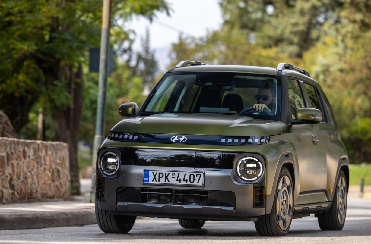 Σε σχέση με το συμβατικό Hyundai Inster LR, το Inster Cross είναι €3.000 ακριβότερο. Και οι όποιες διαφοροποιήσεις περιορίζονται μόνο στο αισθητικό κομμάτι Test drive: Hyundai Inster Cross, Photo © DRIVE Media Group/Thanasis Koutsogiannis