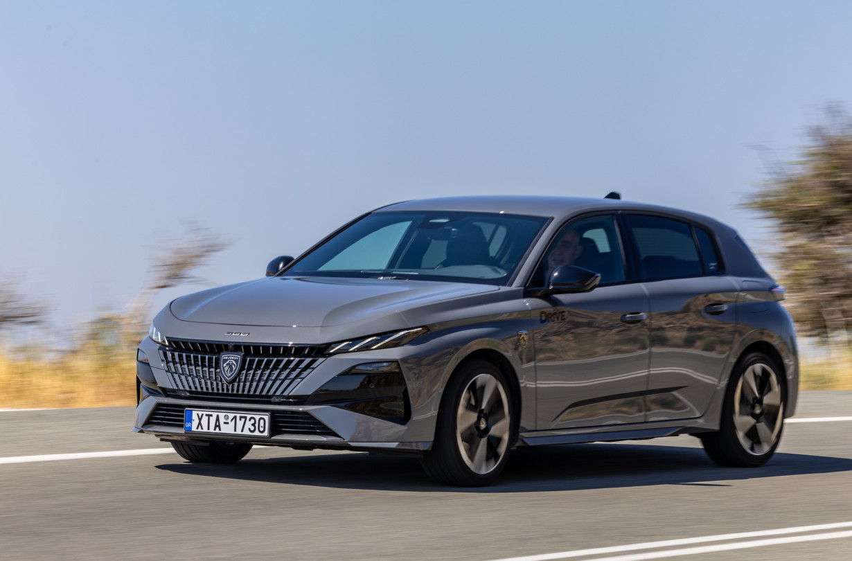 Peugeot 308 Plug-in Hybrid 195 e-DCS7