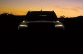 Η νέα γενιά του Nissan Navara θα είναι διαθέσιμη και σε έκδοση PHEV. Επιλογή που ίσως αποτελέσει διαβατήριο για την επιστροφή στην Ευρώπη. Κάτι τέτοιο όμως δεν θα πρέπει να θεωρείται δεδομένο New Nissan Navara Teaser
