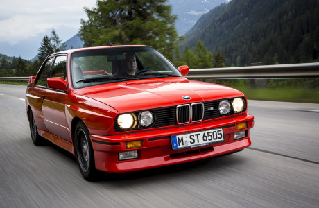BMW M3: 40 χρόνια από την 3άρα που άλλαξε τους κανόνες [video]