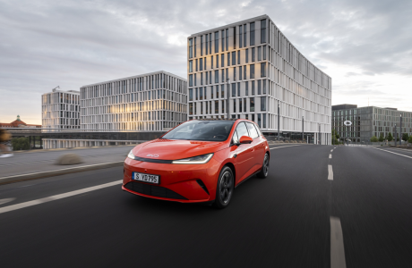 Δοκιμάζουμε στη Γερμανία το νέο BYD Dolphin G DM-i