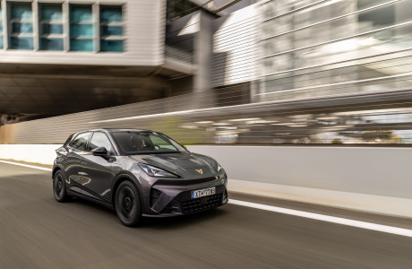 Test drive: Cupra Raval Endurance – Μικρό στο μάτι, μεγάλο στο ταξίδι