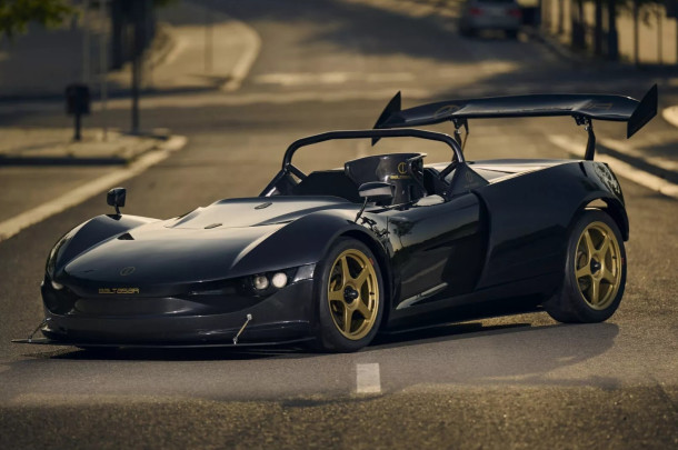 Baltasar Revolt R