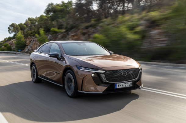 Test drive: Mazda6e Long Range, Photo © DRIVE Media Group/Thanasis Koutsogiannis