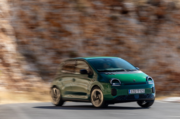 Test drive: Renault Twingo E-Tech, Photo © DRIVE Media Group/Thanassis Koutsogiannis