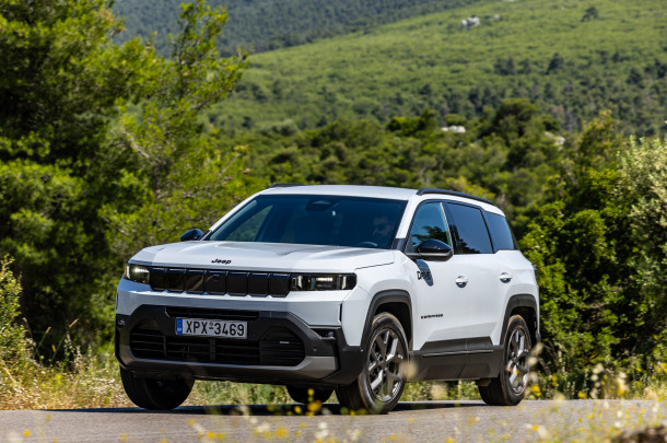 Test drive: Jeep Compass e-Hybrid, Photo © DRIVE Media Group/Thanasis Koutsogiannis