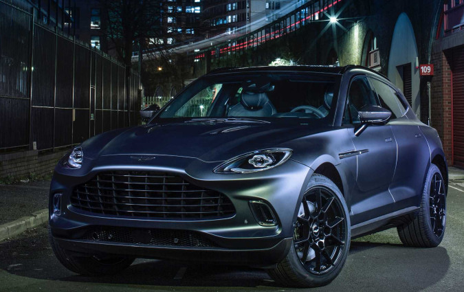 Aston Martin DBX by Q