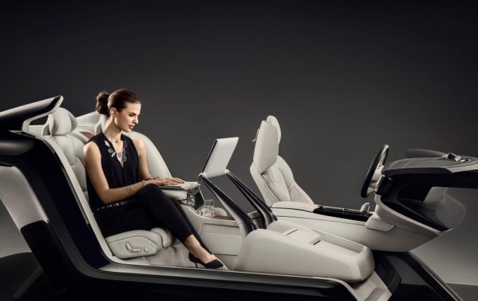 Volvo S90 Lounge Console Concept