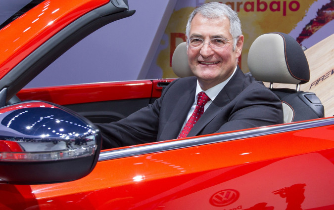 Ο Heinz-Jakob-Neusser, πρώην επικεφαλής ανάπτυξης της Volkswagen, είναι το ανώτατο στέλεχος μεταξύ των έξι αναμενόμενων απολύσεων, ανέφεραν οι εφημερίδες Handelsblatt και Bild am Sonntag.