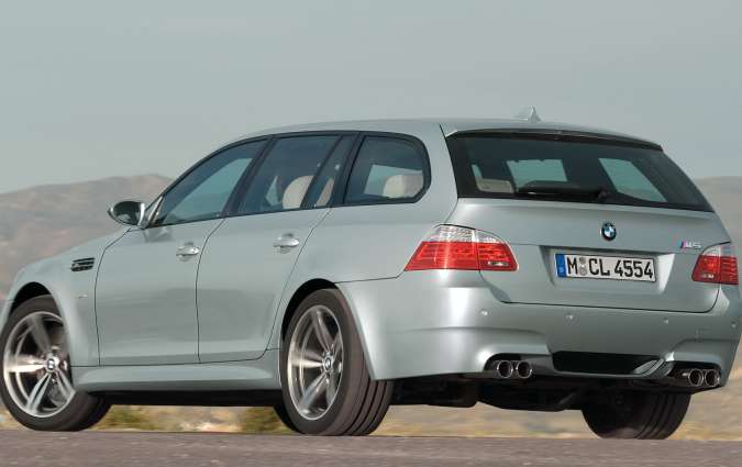 BMW M5 Touring E61