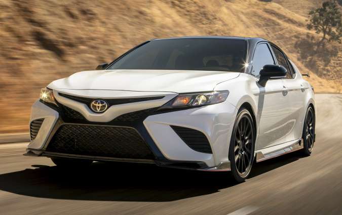 Toyota Camry TRD 2019
