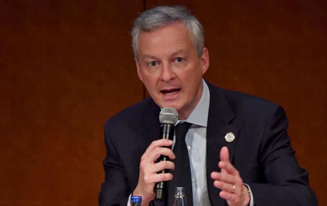 Ο Γάλλος υπουργός Οικονομικών, Bruno Le Maire δήλωσε ότι η Renault πρέπει να επικεντρωθεί στη δημιουργία στενότερων δεσμών με τη Nissan, προτού επιδιώξει άλλες συμμαχίες.