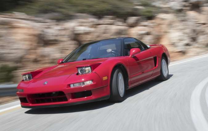Το Honda NSX ήταν το τέλειο, το αρχετυπικό GT, αλλά δυστυχώς ένα σπόρτσκαρ χωρίς την απαιτούμενη εικόνα...  Honda NSX