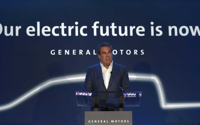 O Mark Reuss, πρόεδρος της General Motors, ανακοινώνει την τεράστια επένδυσ Mark Reuss
