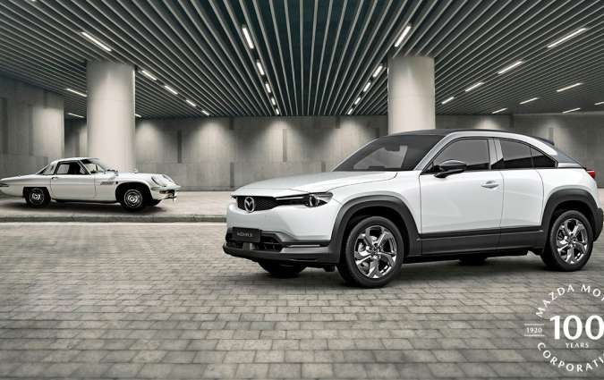 To SUV MX-30 είναι το πρώτο ηλεκτρικό αυτοκίνητο της Μazda και θα το δούμε στους δρόμους μέχρι το τέλος του χρόνου. Mazda MX-30