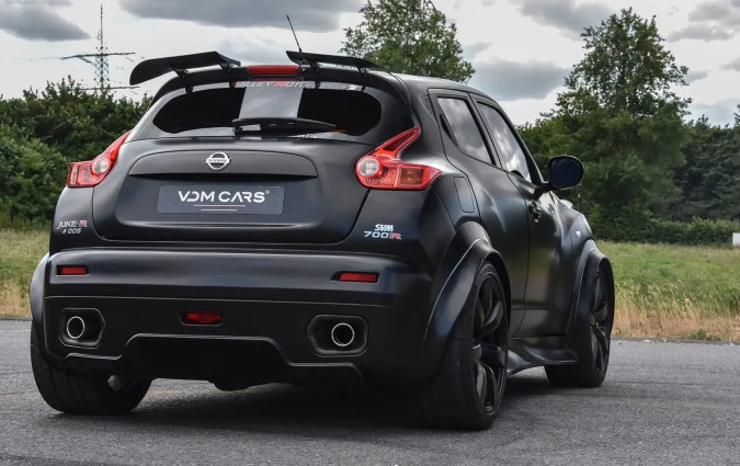 Nissan SVM Juke-R700