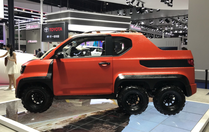 Hongguang Mini EV 6x6