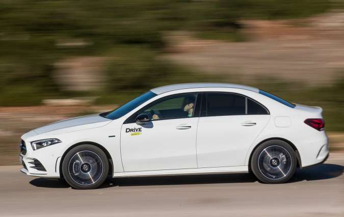 Mercedes-Benz A 250 e Sedan