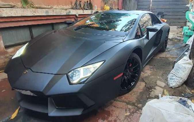 Honda Civic VIII @ Lamborghini Aventador