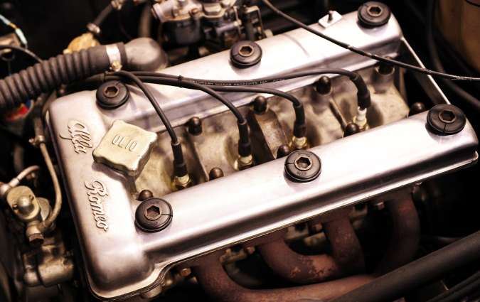 Alfa Romeo Bialbero engine