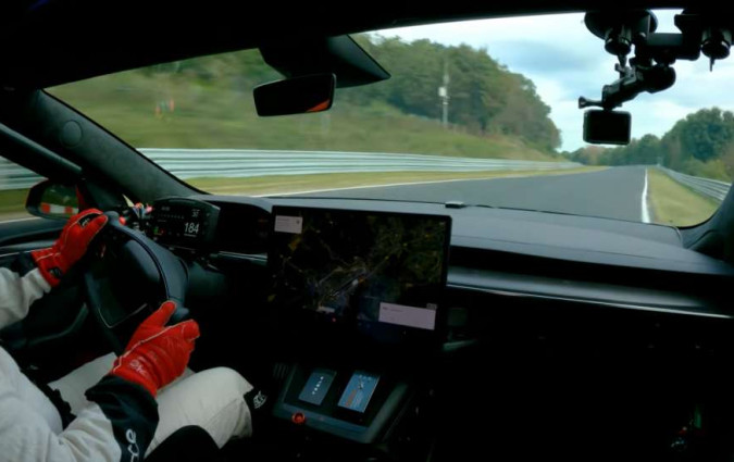 Tesla Model S Plaid @ Nürburgring