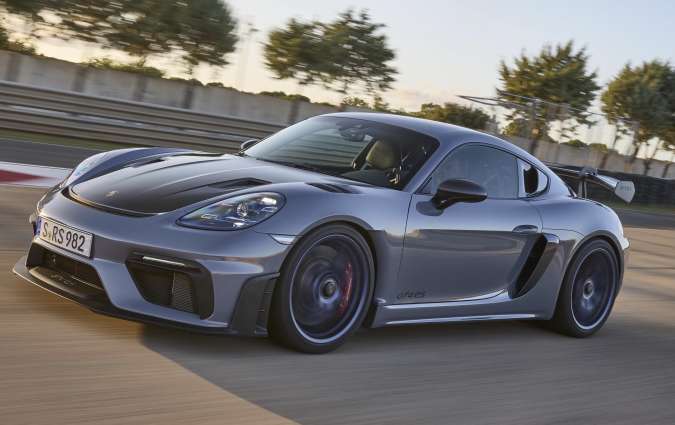 Porsche Cayman GT4 RS Porsche Cayman GT4 RS
