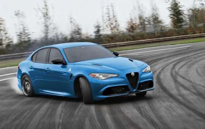 Alfa Romeo Giulia Alfa Romeo Giulia