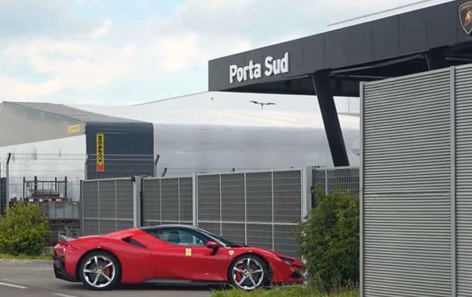 Ferrari SF90 Stradale