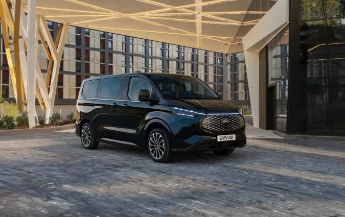 Ford E-Tourneo Custom