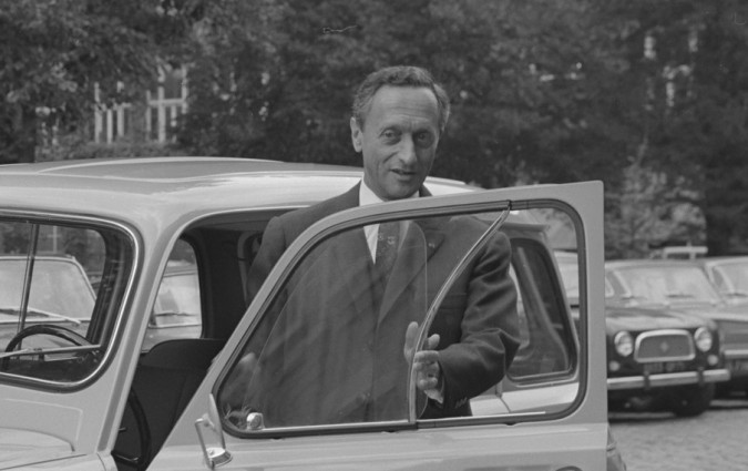 DRIVE Legend: Pierre Dreyfus 1907-1994, Monsieur «segment» DRIVE Legend: Pierre Dreyfus 1907-1994, Monsieur «segment»