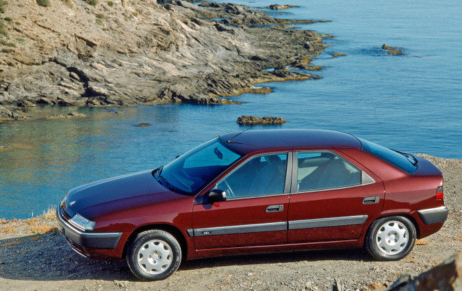 H αισθητική και τεχνολογική ποιότητα της Citroën Xantia την κράτησαν στο εμπορικό προσκήνιο για σχεδόν δέκα χρόνια, φτάνοντας σε παγκόσμια παραγωγή τα 1.528.800 αυτοκίνητα. Citroën Xantia 1993-2002, από απόγονος πρόγονος