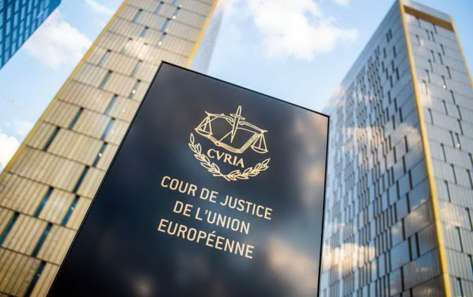 Η Πολωνία υποστηρίζει ότι η απόφαση δεν ανέλυε τις εμπορικές και κοινωνικές συνέπειες της μετάβασης στα 100% ηλεκτρικά αυτοκίνητα για τους Ευρωπαίους πολίτες. H Πολωνία σέρνει την ΕΕ στο δικαστήριο