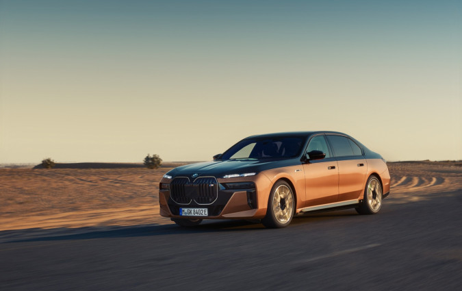 i7 M70 xDrive i7 M70 xDrive