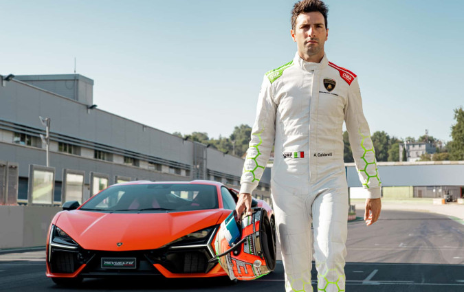 Lamborghini Revuelto