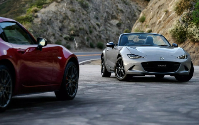 Βασισμένο στη φιλοσοφία «Kodo», το Mazda MX-5 αποσκοπεί στο να φέρει ακόμα πιο κοντά τον άνθρωπο με τη μηχανή Mazda MX-5