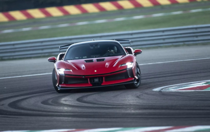 Ferrari SF90 XX