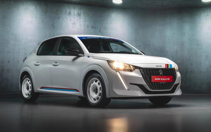 Η Gagage Holtz ζητά 24.500 ελβετικά φράγκα για αυτό το φαντεζί Peugeot 208 Rallye ή 25.503 ευρώ. Peugeot 208 Rallye