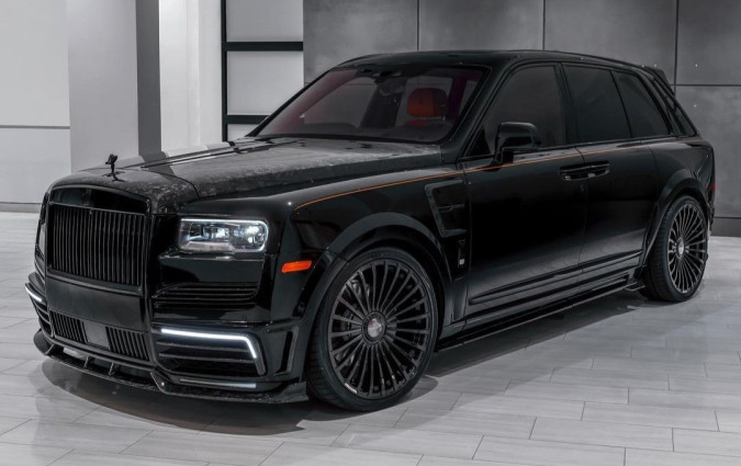 Ο DJ Tiesto προσθέτει στη συλλογή του μια Rolls-Royce Cullinan, βελτιωμένη από τη Mansory. Rolls-Royce Cullinan