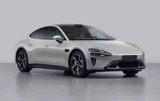 Τη γνωρίσαμε για τα value for money κινητά της. Τώρα με το Xiaomi SU7, τολμά να προσφέρει αυτό ακριβώς που θέλει η αγορά, ένα ηλεκτρικό μοντέλο με τεράστιες δυνατότητες. Xiaomi SU7