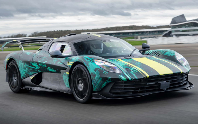 Aston Martin Valhalla