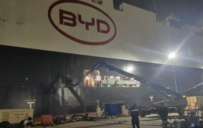 H BYD φτιάχνει δικά της πλοία για να μεταφέρει τα αυτοκίνητά της και να κατακτήσει τον πλανήτη. BYD