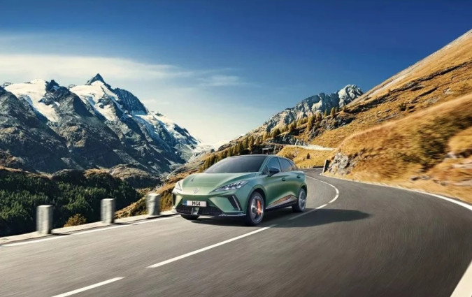 Μεταξύ άλλων, το 2024 θα δούμε την facelift εκδοχή του MG4 αλλά και ένα ολοκαίνουργιο SUV, στα χνάρια του Marvel MG4 XPOWER