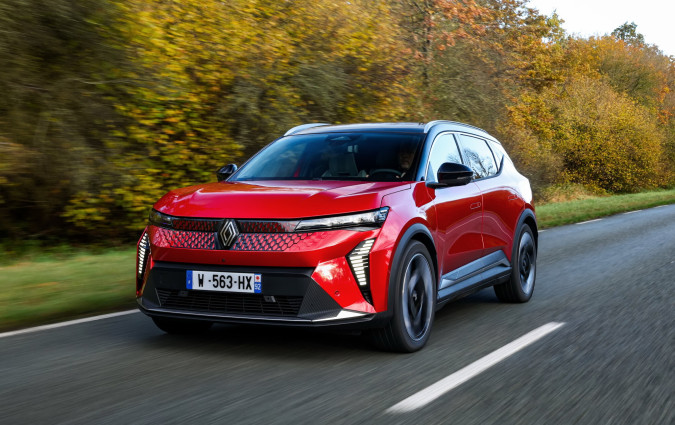 Tα πράγματα είναι πολλά υποσχόμενα για την τιμή του Renault Scénic E-Tech στην Ελλάδα. Renault Scénic E-Tech