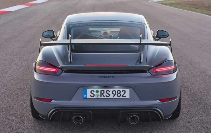 Η Porsche πιέζει για παράταση ζωής στον κινητήρα εσωτερικής καύσης. θερμικός κινητήρας